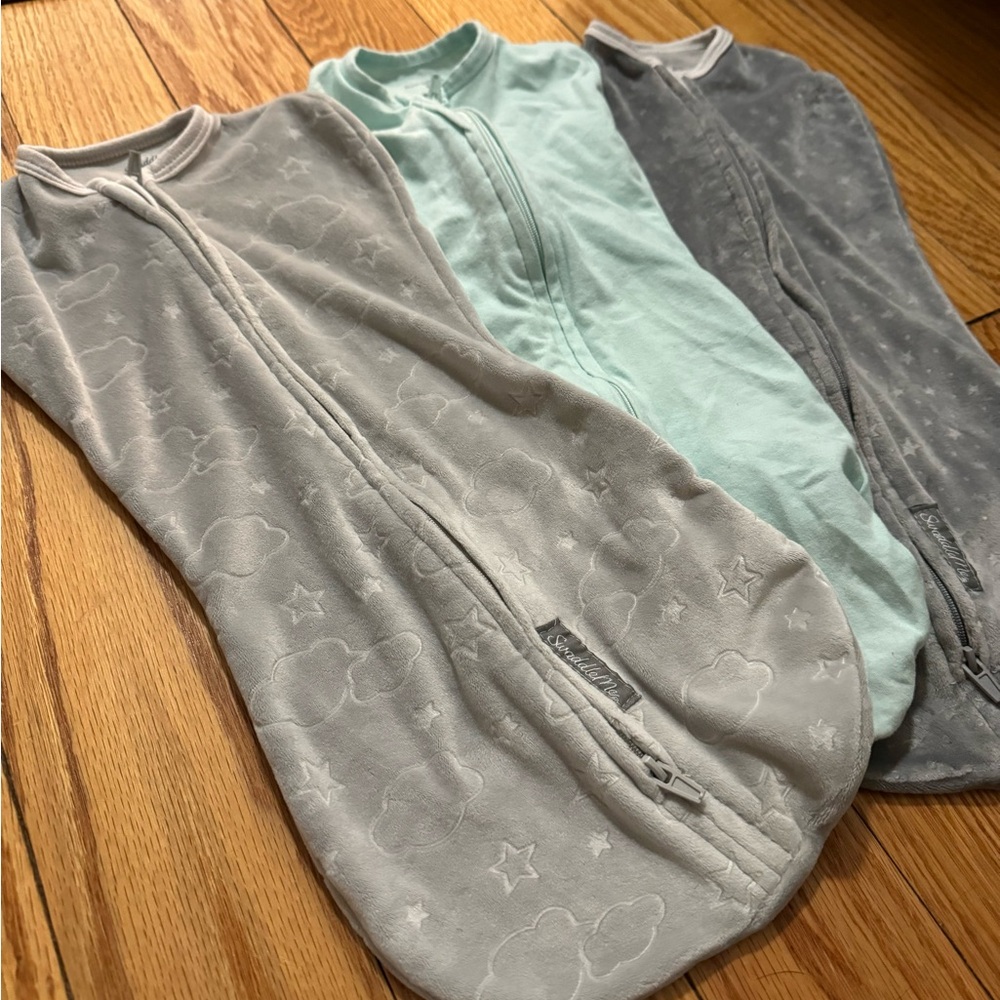 SwaddleMe by Ingenuity Compression Swaddle Pod, Two-Way Zipper 0-2 Months